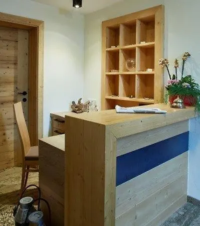 Alpenjuwel Rohnenspitze 3* Zöblen